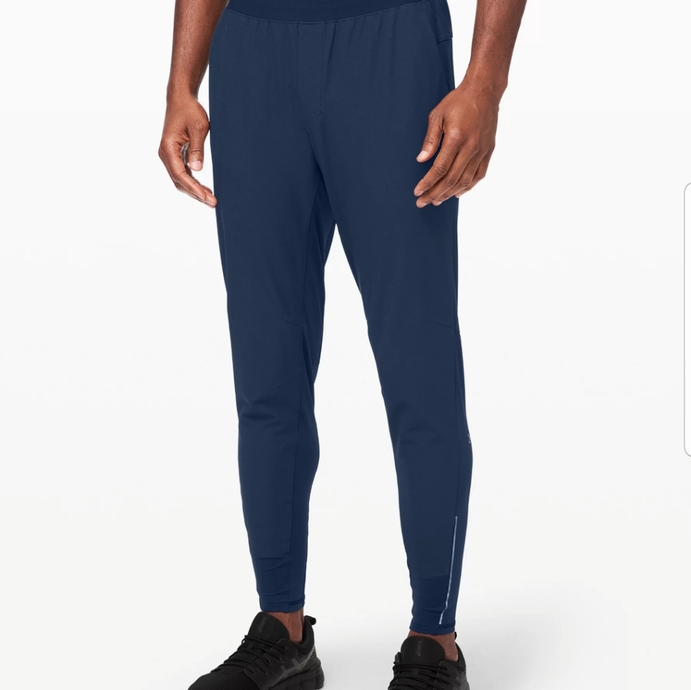 Lululemon Switch Up Pant 29" size L Navy